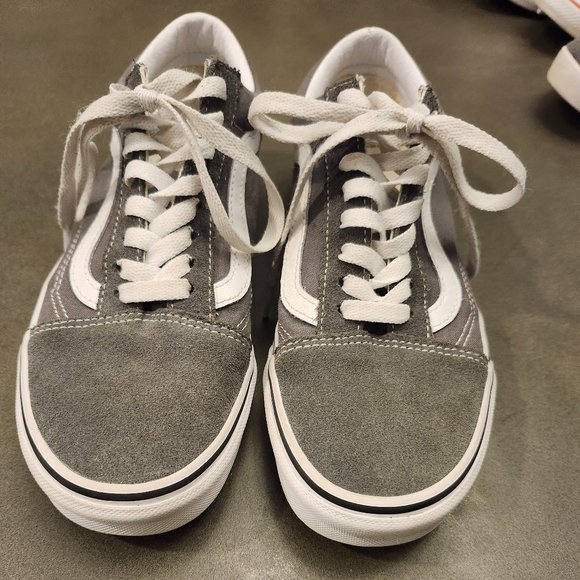 Vans Old Skool Suede and Canvas Grey Sneakers - 8W/6.5M - Picture 1 of 9